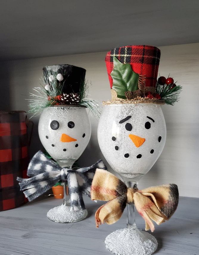 urobte okuliare na snehuliaka ako ozdobu