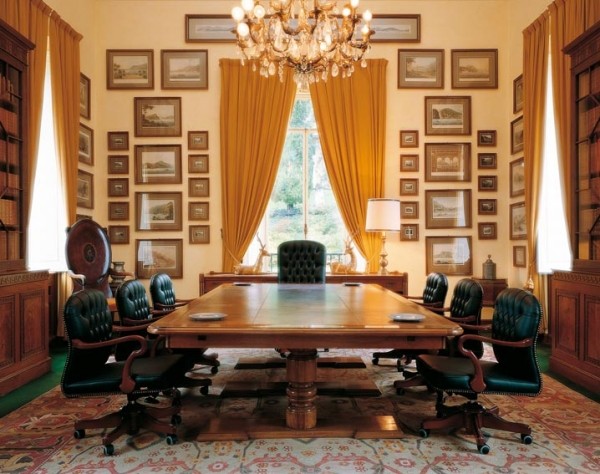 luxusný kancelársky nábytok Mascheroni Office Design nádherný dizajn, kožené stoličky, drevený stôl