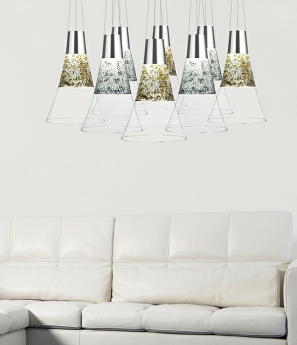 zlaté strieborné akcenty