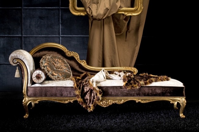 Rozkladacia pohovka Chaise Longe Hortentia vynikajúci textil-luxusný dizajn-závesy Luxusné