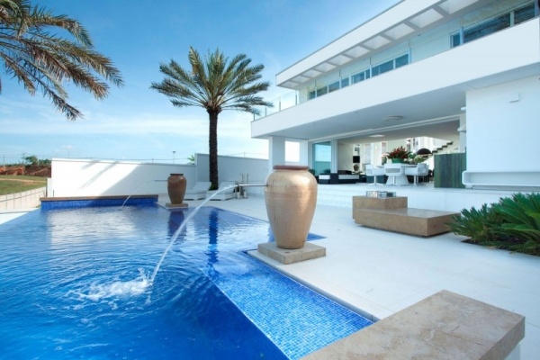 Vonkajší bazén-tradičná keramika Bazén-vonku-tradičná-keramika