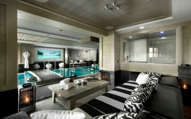 Wellness areál horská chata prázdninový dom bazén prízemie Chata prázdninový dom bazén prízemie sedenie čalúnený nábytok