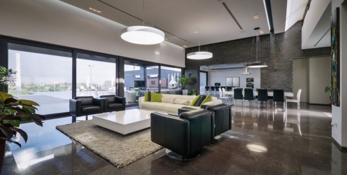 Životný štýl-vila-obývacia izba-nábytok-zostava-výrazné-rovné čiary