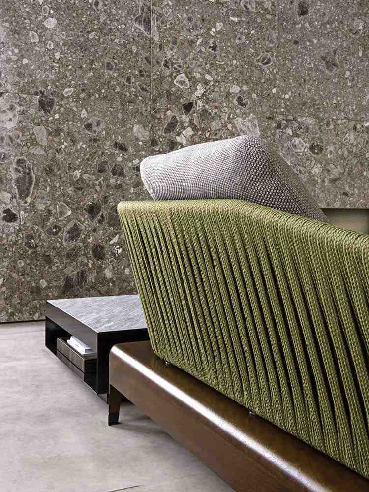 záhradný salónik-nábytok-operadlo-gauč-vonkajšia časť-bočný stôl