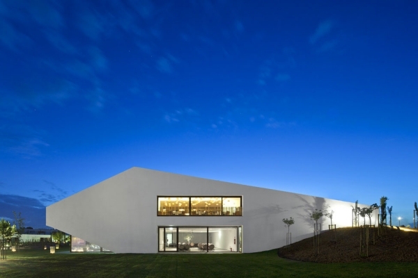 Hotel White Country VIneyards Portugalsko uprostred vinice Hotel White Land-VIneyards-Portugalsko