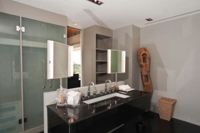 Nápady na dizajn kúpeľne rustikálne dekoračné prvky držiak na uteráky