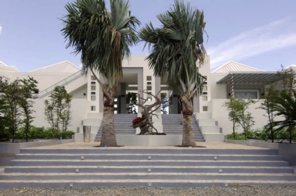 luxusný prázdninový dom vchod do Karibiku luxusný prázdninový dom v Karibiku schodisko vchod