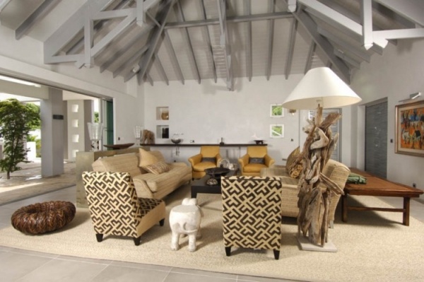 luxusný prázdninový dom v karibských dekoračných stoličkách luxusný prázdninový dom v Karibiku zdobiaci stoličky