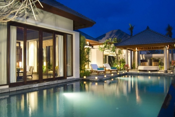 Luxusný hotelový komplex-Banyan Tree-Ungasan Bali
