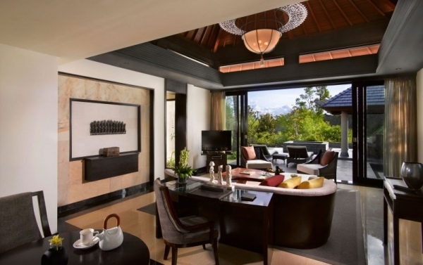 Nápady na obytný priestor zasklenie dizajnu balijských interiérových prvkov