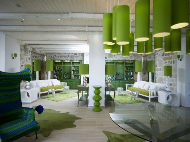 Boutique-hotel-Salvator-Parga-Grécko-foyer-interiér-architektúra-dizajn