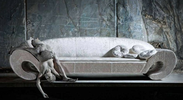 Luxusné kreslo-podľa-VG Newtrend-zamat-siber-kreslo