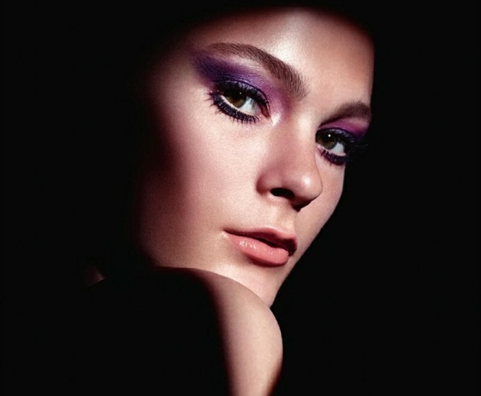 Rúž ružový odtieň fialové nápady na líčenie očných tieňov