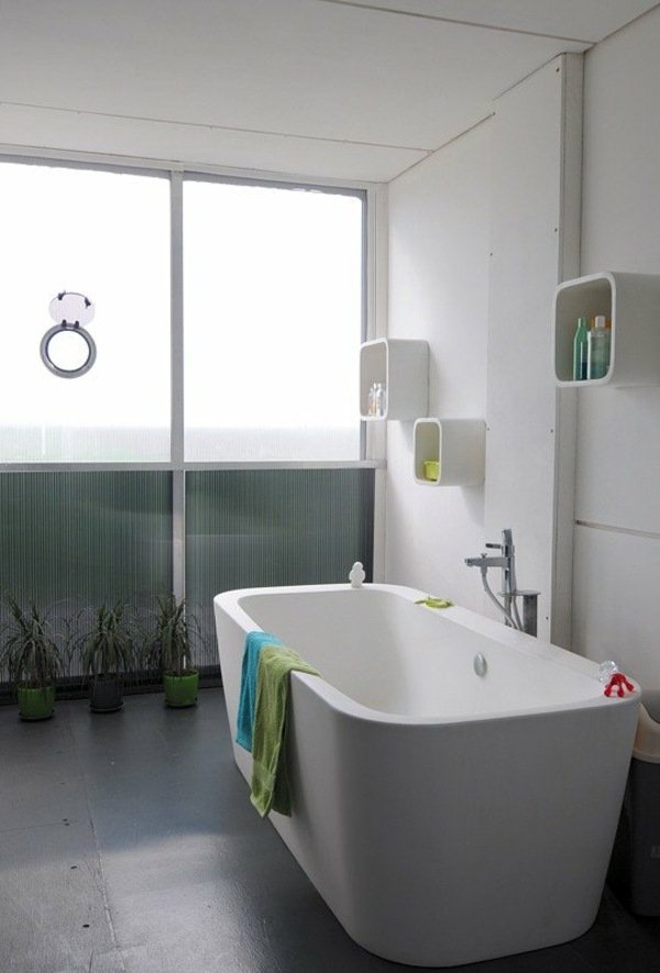 kúpeľňa v prepravnom kontajnerovom dome kontajnerový dom na prepravu do kúpeľne