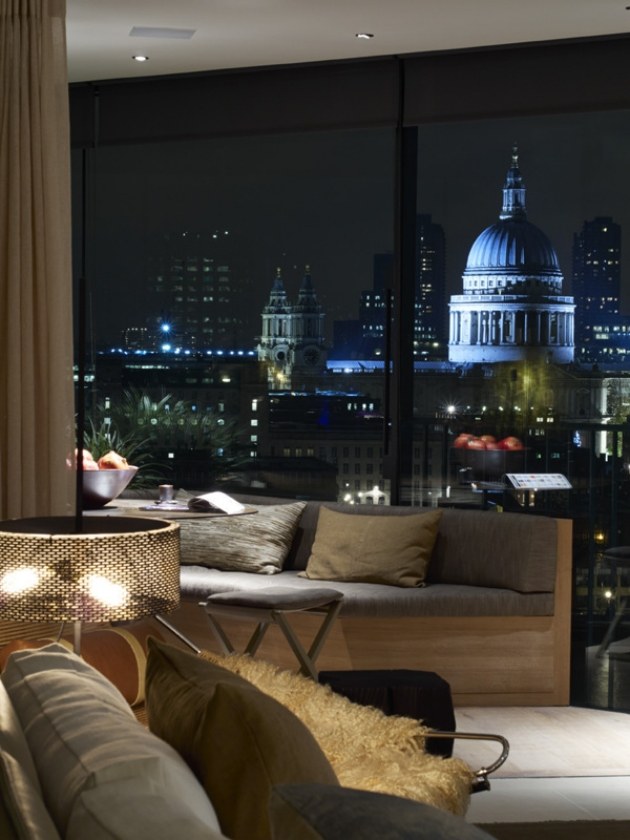 Dvojpodlažný strešný apartmán s panoramatickým výhľadom na katedrálu-Saint-Paul-Londýn