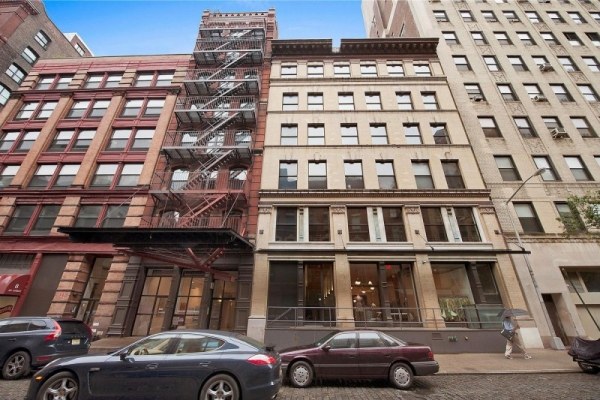 duplex s elegantnou dizajnovou fasádou