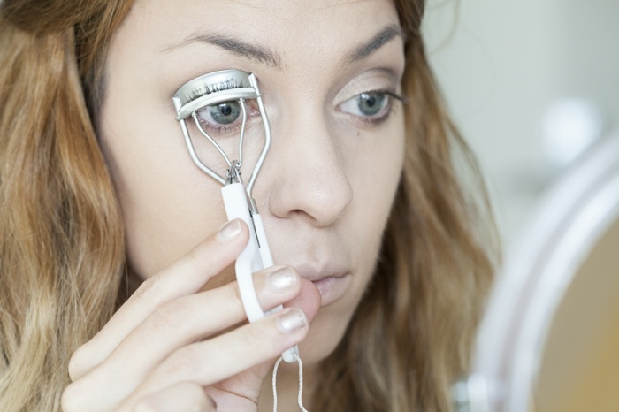 Oči krásne štýlovo zvýraznia Pokyny12