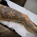 klassz példa a mandala mintájú tetoválásra