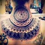 mandala a nyak tetoválásán - fotó példa egy kész tetoválásra 01052016 -ból 20
