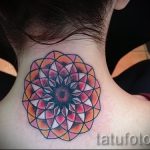 mandala a nyak tetoválásán - fotó példa a kész tetoválásra 01052016 27