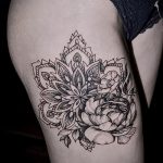 mandala tetoválás a combon - fotó példa egy kész tetoválásra 01052016 -ból 3