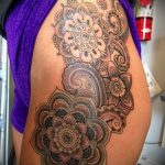 mandala tetoválás a combon - fotó példa egy kész tetoválásra 01052016 14