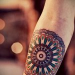 mandala tetoválás a karon - fotó példa egy kész tetoválásra 01052016 -ból 17
