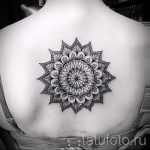 mandala tetoválás a hátlapon - fotó példa egy kész tetoválásra a 01052016 26 -ból
