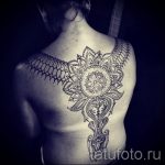 mandala tetoválás a hátlapon - fotó példa egy kész tetoválásra a 01052016 28 -ból