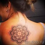 mandala tetoválás a hátlapon - fotó példa egy kész tetoválásra a 01052016 -ból 32