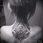 mandala tetoválás a hátlapon - fotó példa egy kész tetoválásra a 01052016 36 -ból