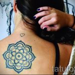 mandala tetoválás a hátulján - fotó példa egy kész tetoválásra a 01052016 38 -ból