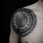 mandala tetoválás férfiaknak - fotó példa a kész tetoválásra 01052016 -ból 8