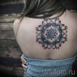 mandala tatouage sur son dos - például a Photo du tatouage fini sur 01052016 1