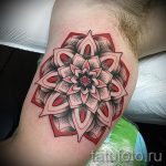 Mandala Tätowierung auf seinem Arm - Photo Beispiel des fertigen Tätowierung auf 01052016 1