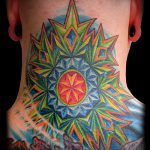 Mandala Tätowierung auf seinem Hals - Foto Beispiel des fertigen Tätowierung auf 01052016 3