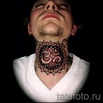 mandala tetoválás a nyakán - Fotó példa a kész tetoválásra a 01052016 -on 2