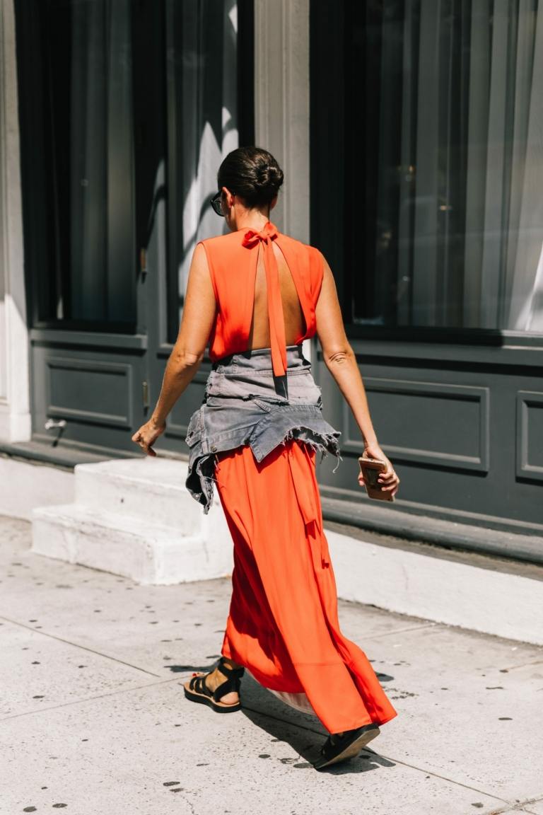 Maxi šaty na jesenné nosenie nápady na jesenné outfity