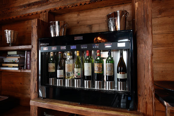 Luxusná alpská chata Marco Polo, Alpy, pije Luxusná alpská chata Marco Polo v Alpách pije