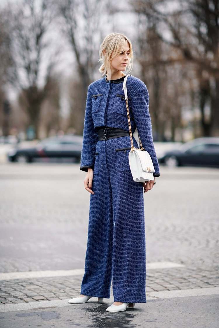 Biznis outfit ženy kombinujú nohavice Marlene