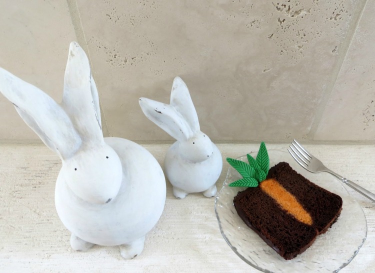 Marcipánová torta veľkonočná mrkva skrytý nápad