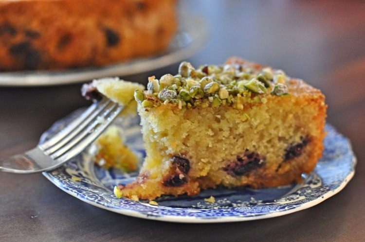 Vytvorte si vlastný marcipánový koláč recept na čerešne