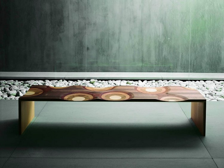 Lavica RIPPLES vyrobená z piatich druhov prírodného dreva - ideálna do domácnosti i kancelárie Lavica z masívneho dreva-päť druhov dreva-pozlátené-dizajnové-sklopné-tooyoito-horm.it