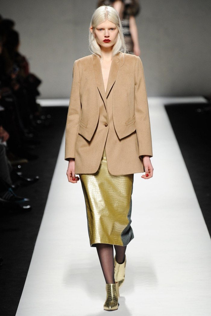 max-mara-mode-jeseň-2014-ťava-farba-blejzer