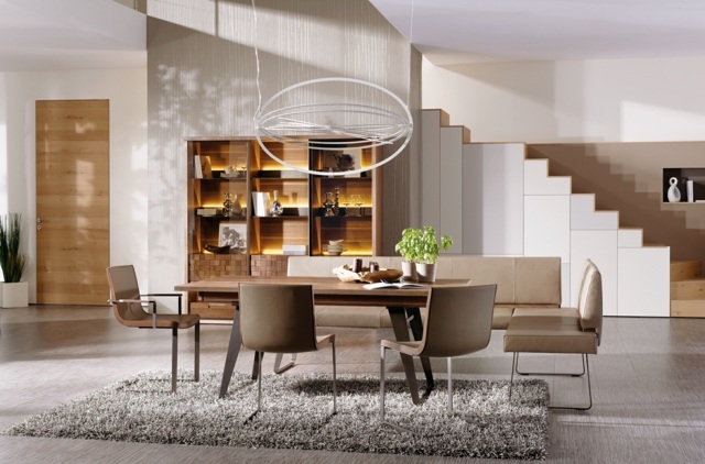 Efektívne zariadte jedáleň atraktívnym nábytkom Nábytok atraktívne efektívne skombinujte s nábytkom