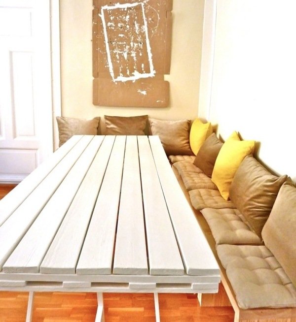 Pohodlný priestor na sedenie europalety