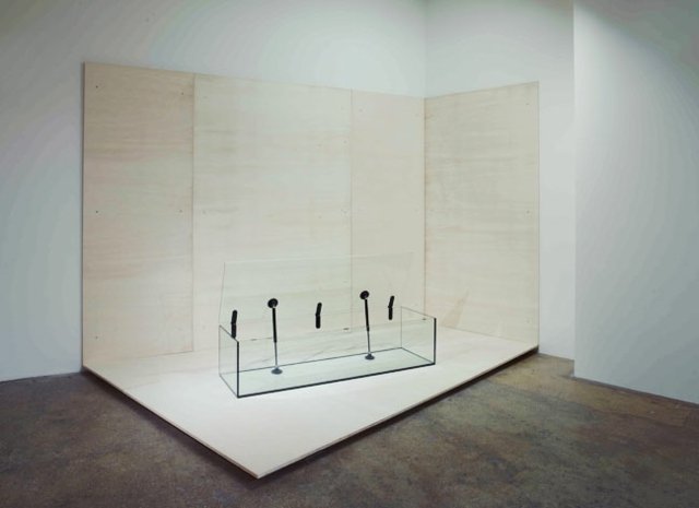 Dizajnový nábytok Francúzsko komoda úložný priestor zdvíhacie stĺpiky Francúzsko komoda úložný priestor zdvíhacie stĺpiky mechanizmus silikónové lepidlo