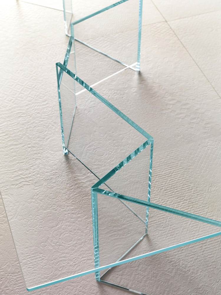 sklenená základňa číry sklenený nábytok metropola