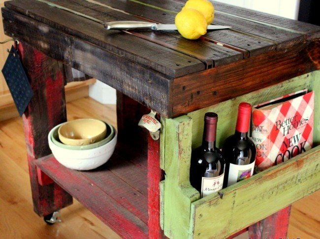 kuchynský ostrovček Postavte si sami drevené paletové regály živý nápad kuchynský ostrovček drevené paletové regály vlastnoručne postavený životný nápad
