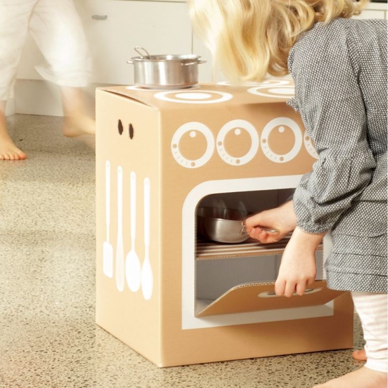 Kartónový nábytok - detská kuchynka Nábytok z kartónovej detskej kuchynskej rúry